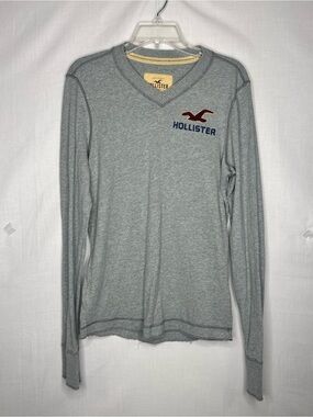 Hollister Mens Y2K Chunky Embroidered Logo V Neck Grey Long Sleeve Sweater Sz M